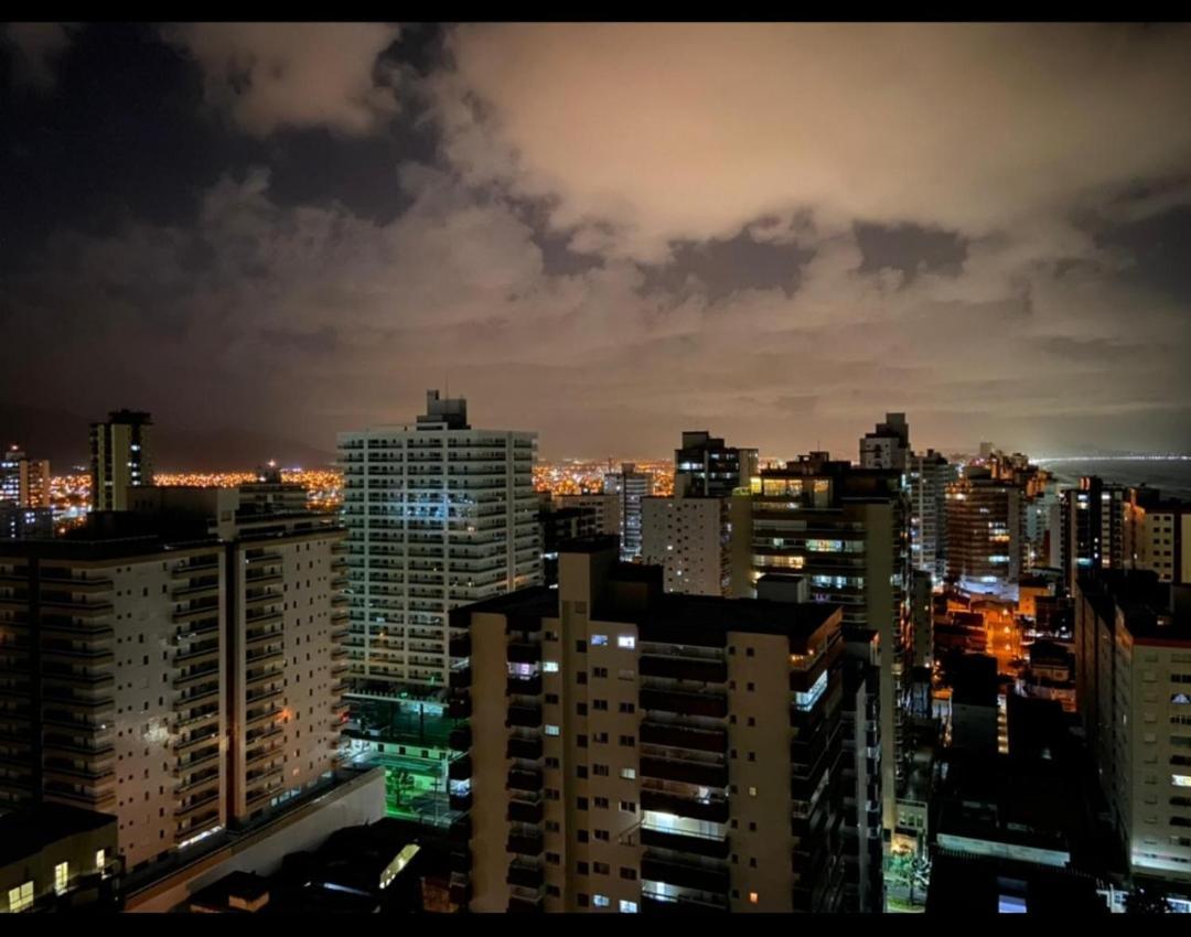 Lindo Apartamento Pe Na Areia Praia Grande  Buitenkant foto